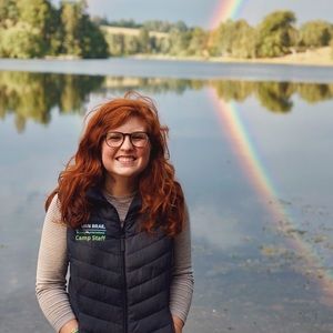 Meet your Posher, Casey